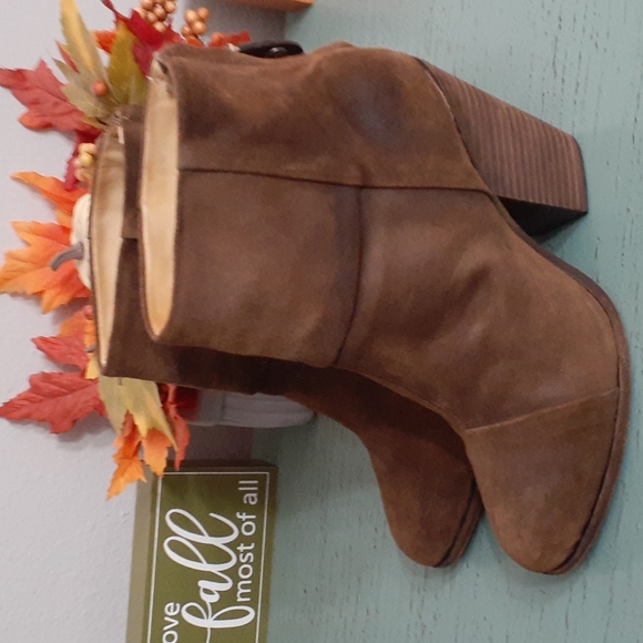 RAG & BONE BOOTIES SZ 38 EUR - Picture 4 of 7